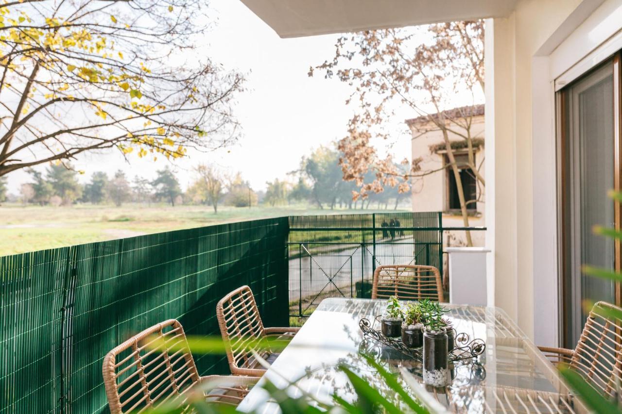 Grand Lux Apartment Serres Ngoại thất bức ảnh