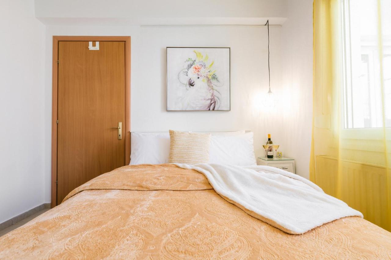 Grand Lux Apartment Serres Ngoại thất bức ảnh